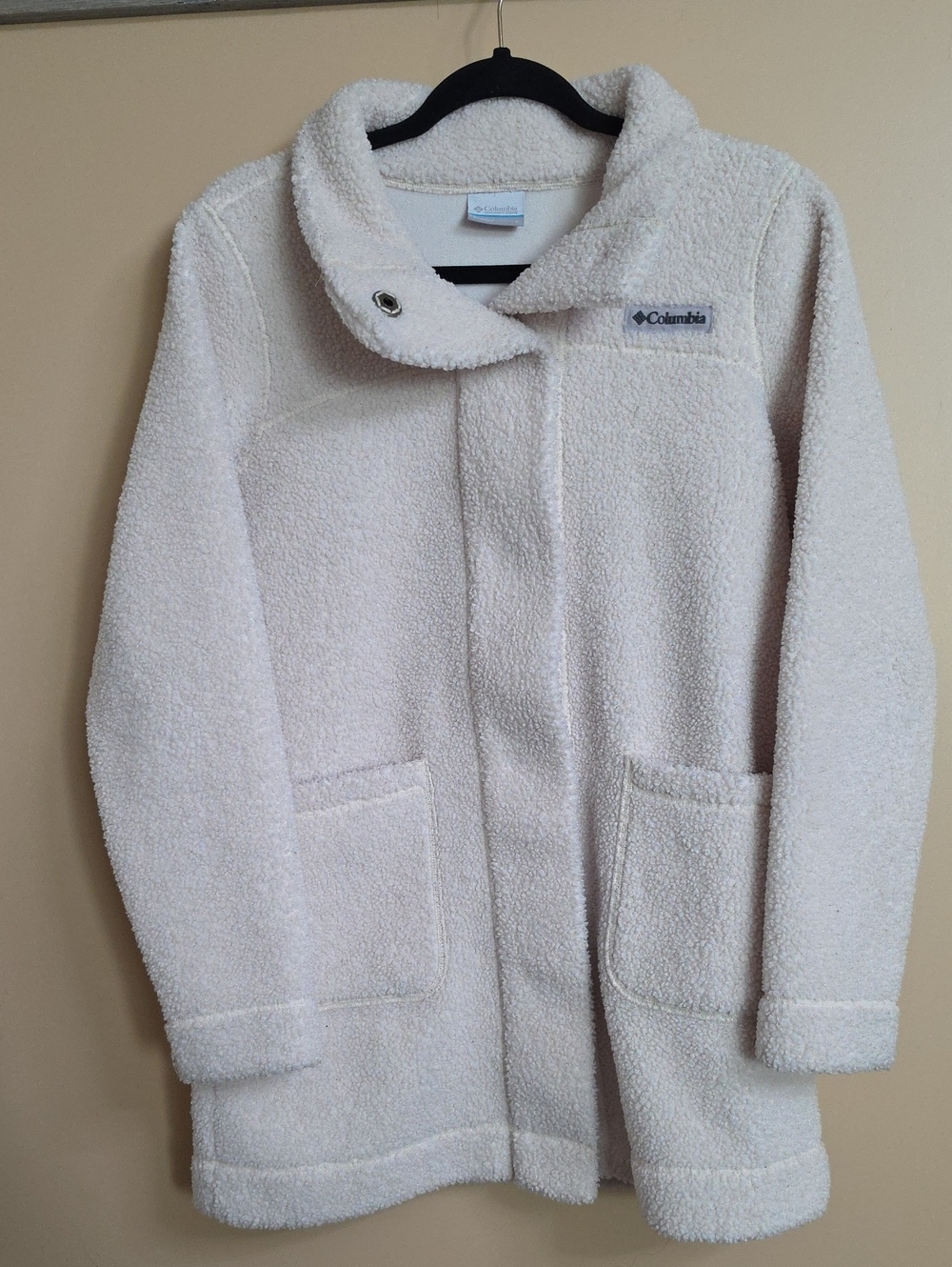 Columbia Off-White Teddy Sherpa Jacket